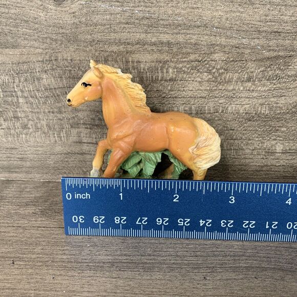 Lipco Brown Horse Mini Figurine Ceramic Miniature Decor on a stand 3" - Picture 8 of 8